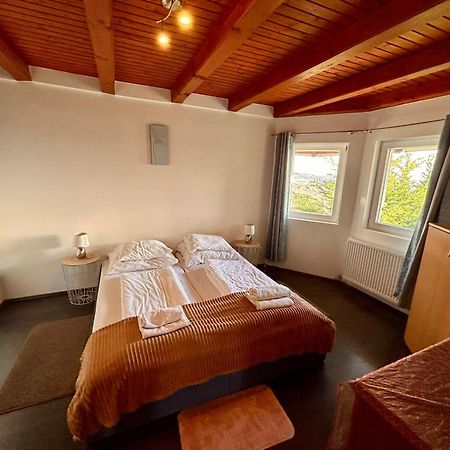 Villa Somlyo Fot المظهر الخارجي الصورة